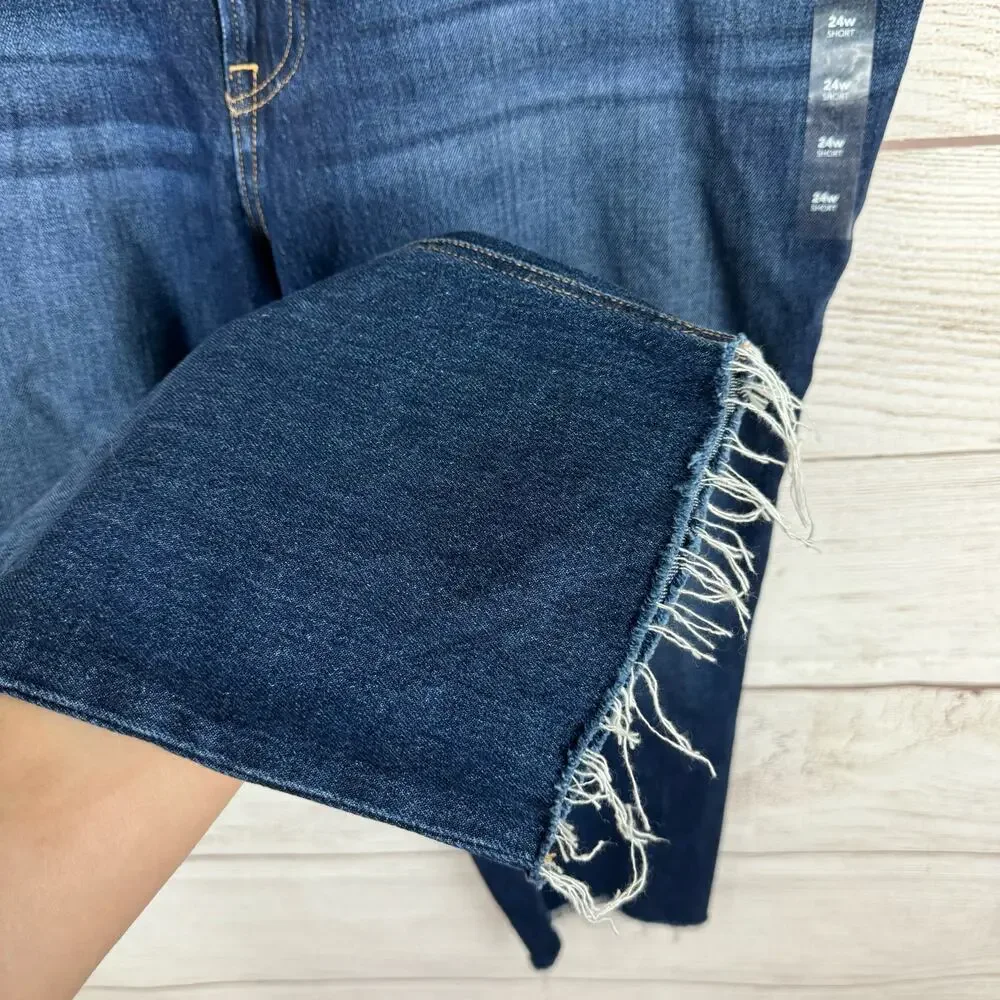 Maurices Goldie Blues Plus Size Cheeky Taper High Rise Ankle Jean Size 24W Short_6